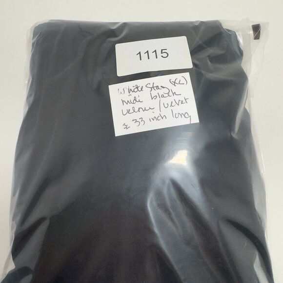 Vintage Black Velvet Midi Skirt XL Pull On Stretch Neutral Minimalist - Picture 11 of 11